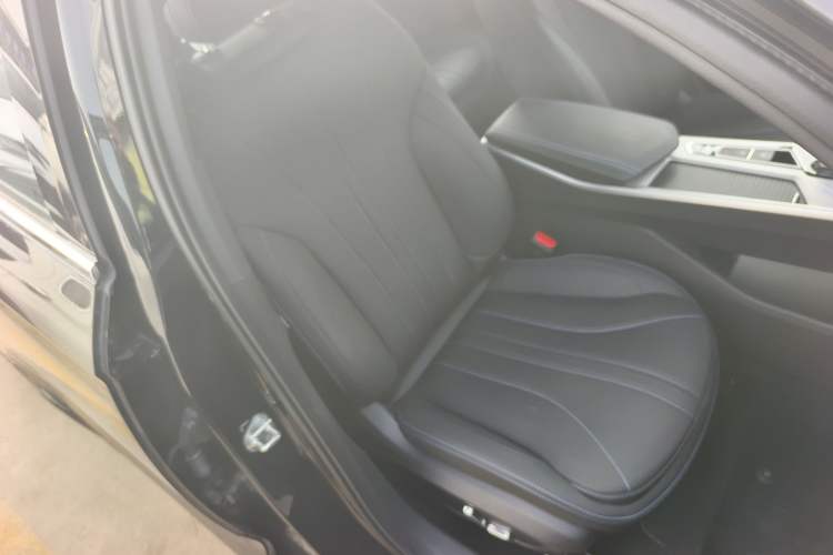 Used Geely Auto Preface 2025 Dongfang Yao 1.5TD Kunlun Edition