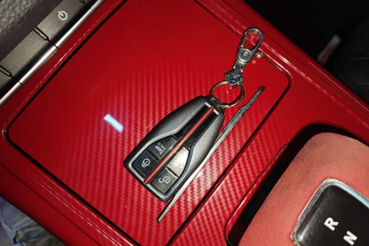 Used Hongqi HS5 2019 2.0T Smart Connect Flagship All-Wheel-Drive Version
