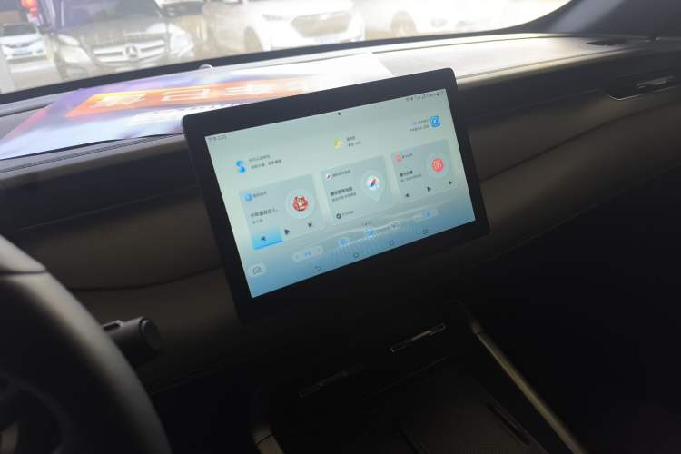 Used BYD Qin PLUS 2025 DM-i Smart Drive 55KM Leading Model
