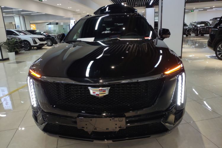 Used Cadillac XT5 2025 2.0T Platinum Edition
