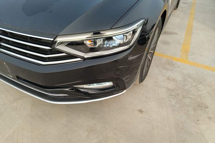 Used Volkswagen Magotan 2020 330TSI DSG Luxury Edition
