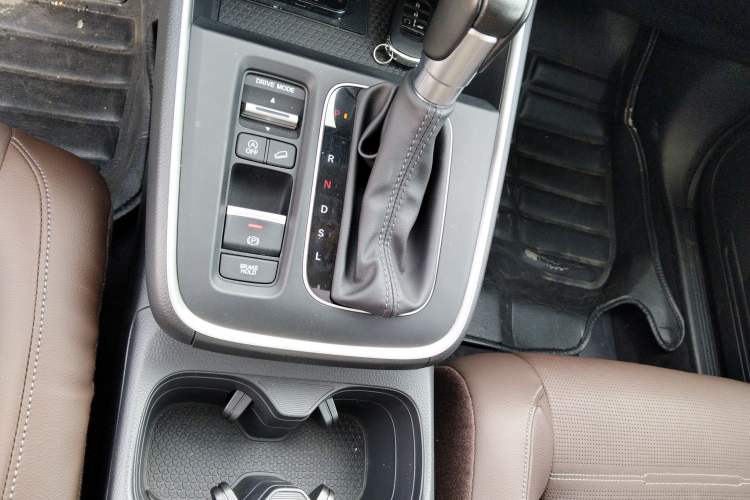 Used Honda CR-V 2023 240TURBO Two-Wheel Drive Deluxe Edition 7 Seats
