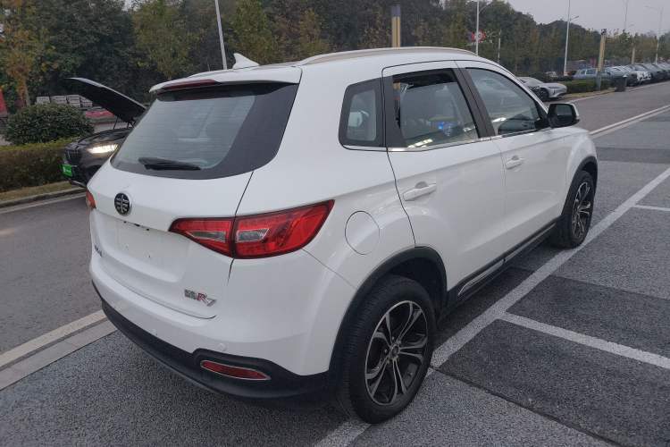 Used FAW Senya R7 2016 1.6L Automatic Prestige Edition
