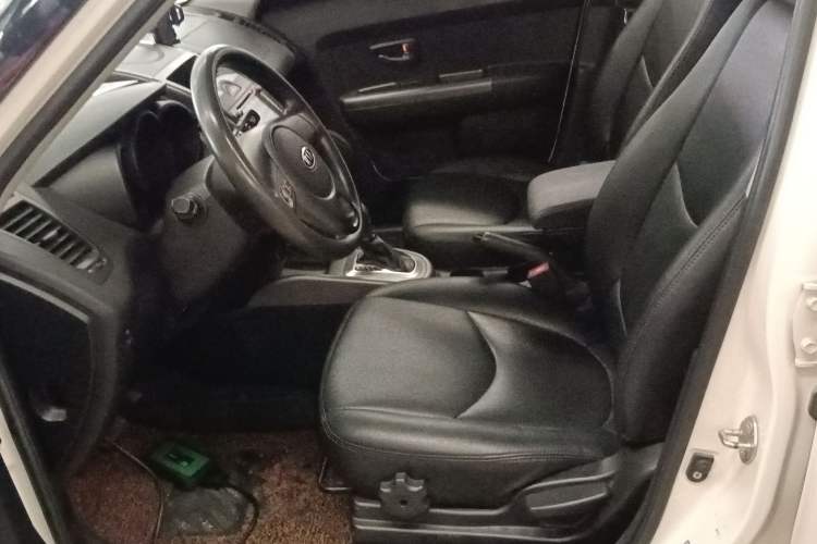 Used Kia Soul 2013 1.6L AT GL
