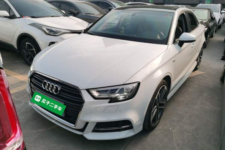 Used Audi A3 2019 Limousine 35 TFSI Sporty Version China VI