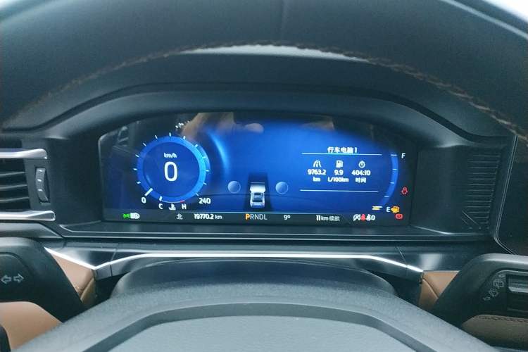 Used Ford Explorer 2023 EcoBoost 285 Four-Wheel Drive Titanium Edition 6 Seats
