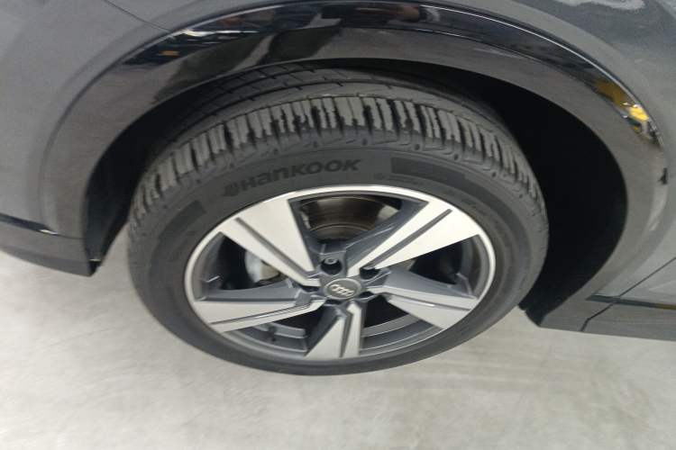 Used Audi Q2L 2020 35 TFSI Fashion Dynamic Model