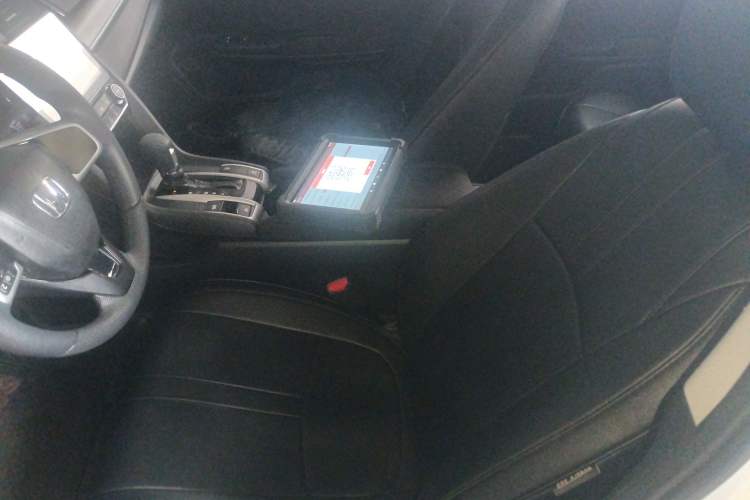 Used Honda Civic 2016 180TURBO CVT Comfort Version
