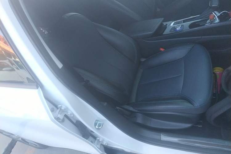 Used Buick Velite 6 2022 Plug-in Hybrid Connected Smart Edition
