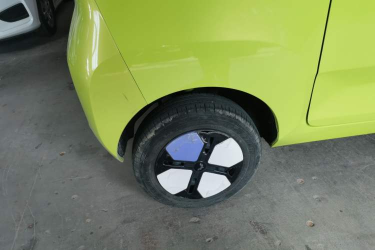 Used Wuling Hongguang MINIEV 2022 Macaron Colorful Edition Lithium-Ion Battery