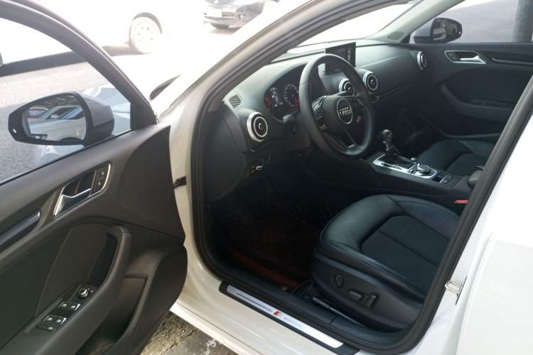 Used Audi A3 2019 Sportback 35 TFSI Fashion Edition China VI Emission Standard
