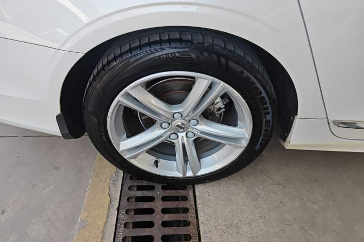 Used Volvo S90 2019 T4 Zhiyi Edition
