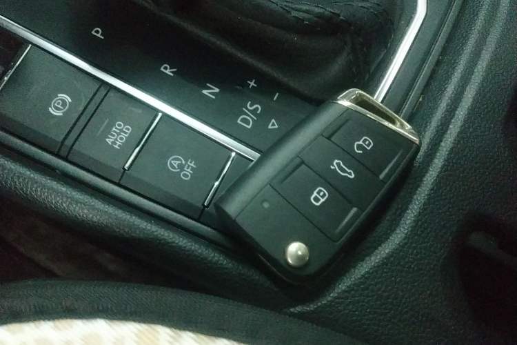 Used Volkswagen Lavida 2023 1.5L Automatic 5 Million Edition