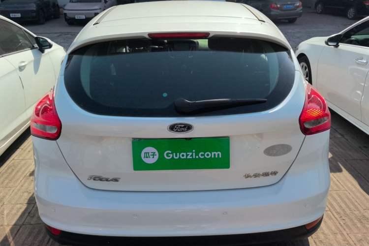 Used Ford Focus 2017 Hatchback 1.6L Automatic Comfort Plus SmartDrive Edition
