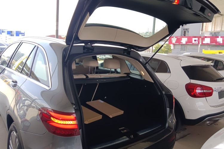 Used Mercedes-Benz GLC 2017 GLC 260 4MATIC Dynamic Edition