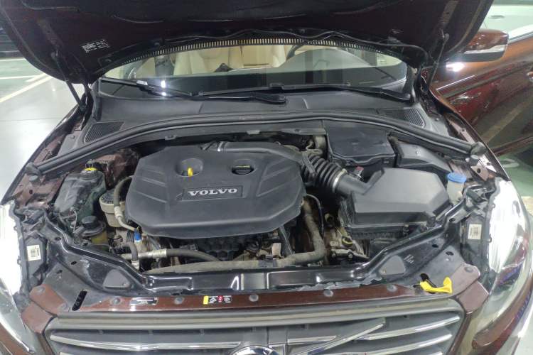 Used Volvo XC60 2014 T5 Zhiyi Edition
