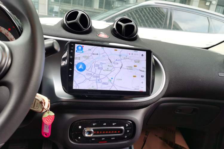 Used  forfour 2016 1.0L 52 kW Passion Edition
