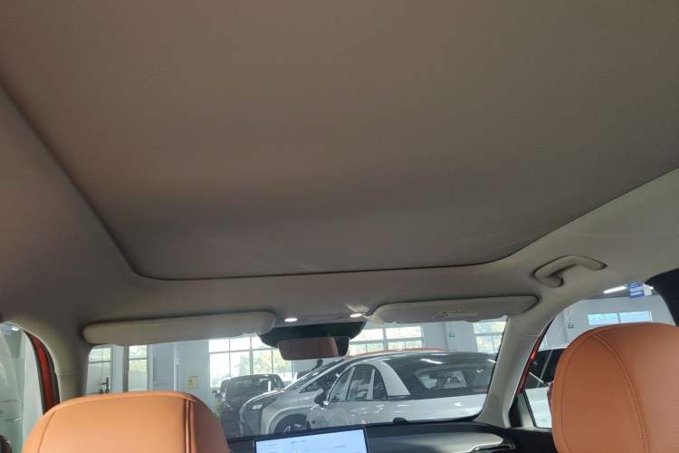 Used AION V 2024 Aion Tyrannosaurus 650 LiDAR Edition
