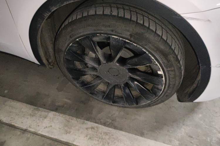 Used Tesla Model Y 2022 Rear-Wheel-Drive Version
