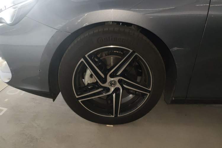 Used MG 7 2023 1.5T DCT Luxurious Supreme Edition
