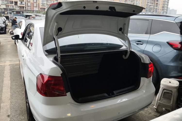 Used Volkswagen Jetta 2019 Dream Edition 1.5L Automatic Comfort Version