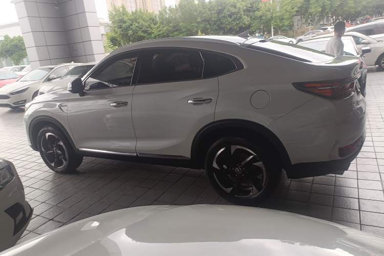 Used Changan CS85 COUPE 2019 2.0T Automatic Version China V Standard

