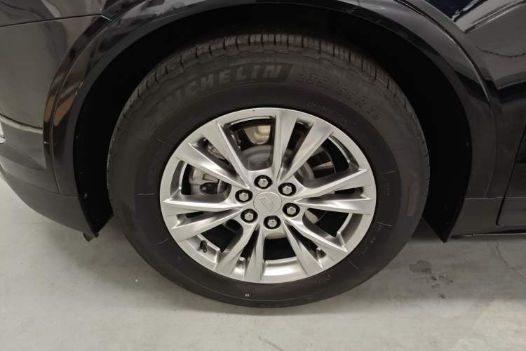 Used Cadillac XT5 2021 2.0T Two-Wheel Drive Luxury Version