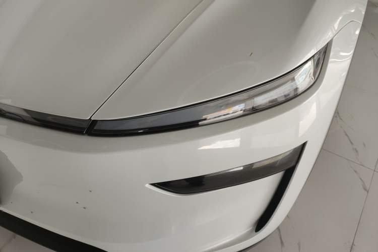 Used Tesla Model Y 2026 Rear-Drive Model