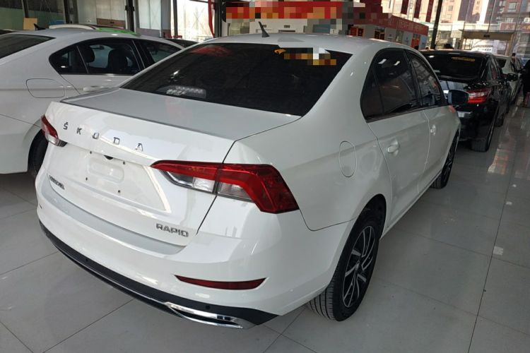 Used Skoda Rapid 2022 1.5L Automatic Comfort Edition
