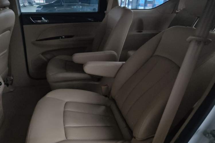 Used Baojun 730 2016 1.5L Manual Comfort Version 7 Seats China V Emission Standard
