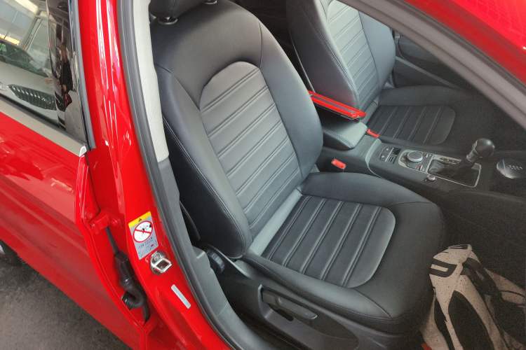 Used Audi A3 2014 Limousine 35 TFSI Automatic Advanced Model
