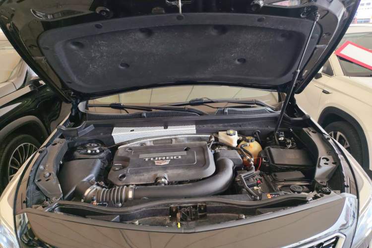 Used Cadillac XT4 2021 28T Two-Wheel Drive Leading Version
