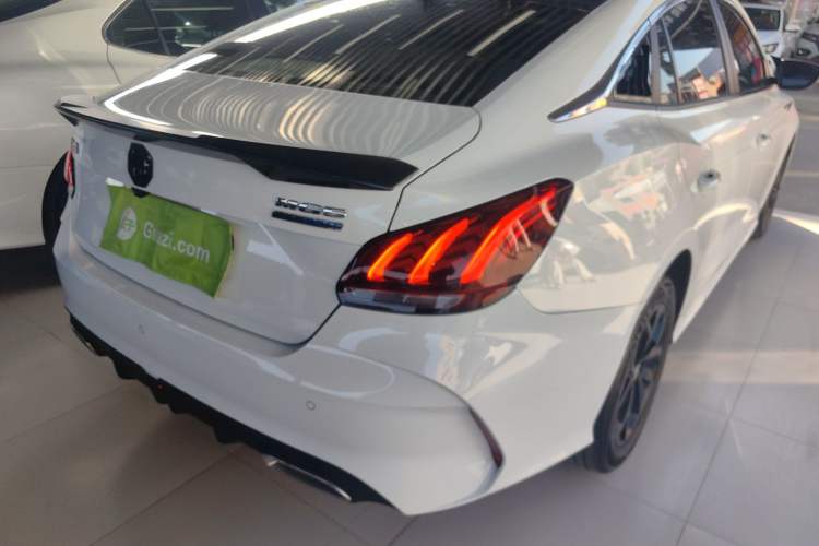 Used MG 5 2022 180 DVVT CVT Youth Luxury Edition