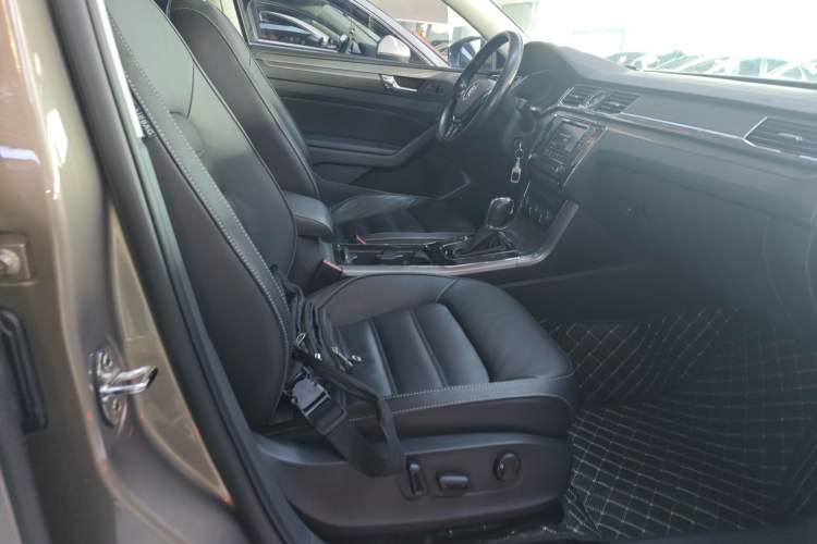 Used Volkswagen Passat 2016 280TSI DSG Prestige Edition
