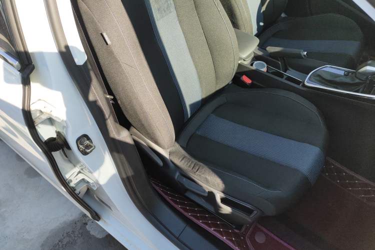 Used Peugeot 308 2018 1.6L Automatic Luxury Edition
