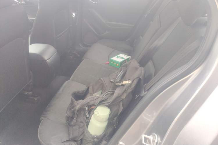 Used Mazda Mazda 3 Axela 2016 Sedan 1.5L Automatic Comfort Model
