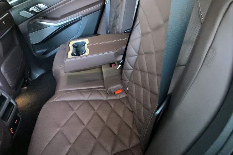 Used BMW X5 2023 xDrive 30Li Luxury M Sport Package