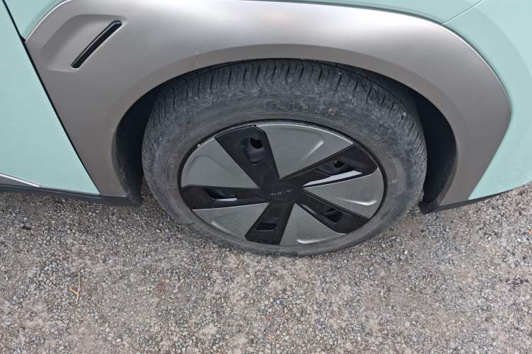 Used AION Y 2023 Plus 510 Enjoy Edition
