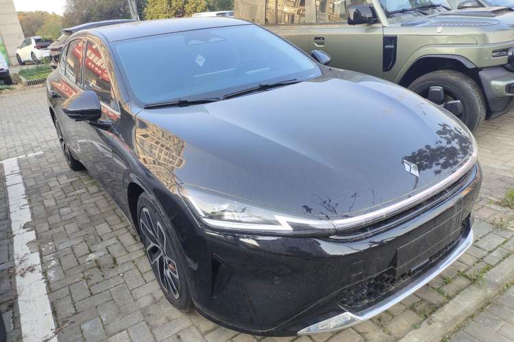 Used Baojun Enjoy 2025 Plug-in Hybrid 140km Luxury Edition
