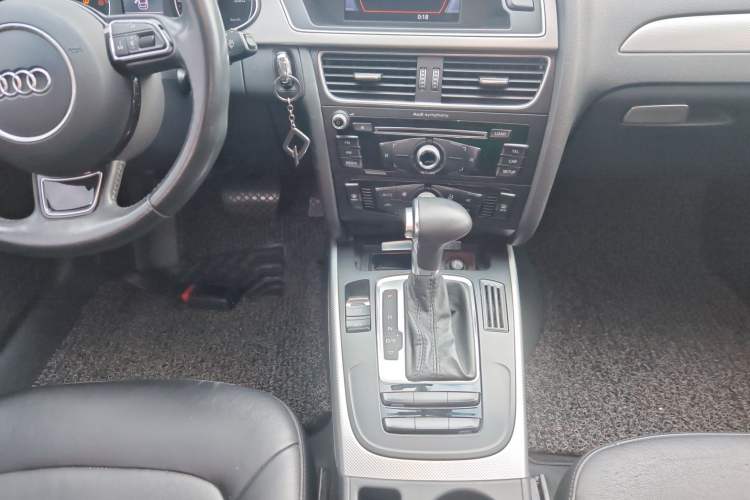 Used Audi A4L 2013 35 TFSI Automatic Standard Model