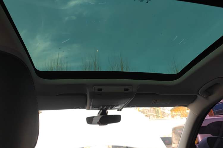 Used Volkswagen Tayron X 2020 330TSI Two-Wheel Drive Luxury Smart Connectivity Version
