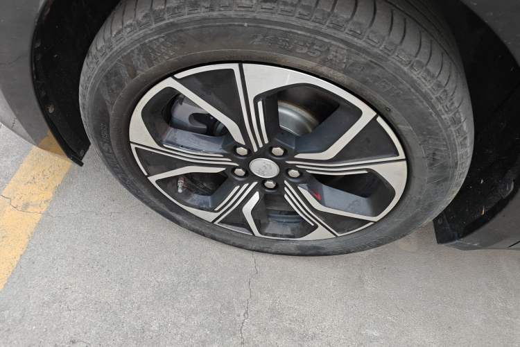 Used Hongqi E-QM5 2023 Revised Version Basic Travel Edition
