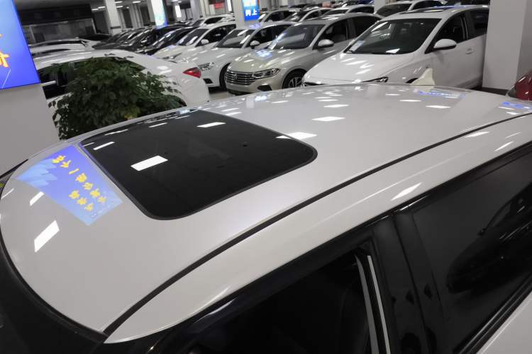 Used Nissan Lannia 2016 1.6L CVT Smart Cool Edition