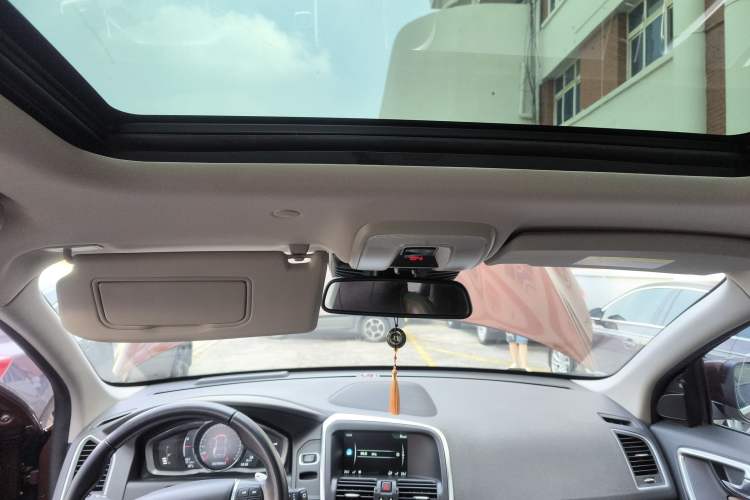 Used Volvo XC60 2016 T5 AWD Smart Drive Edition
