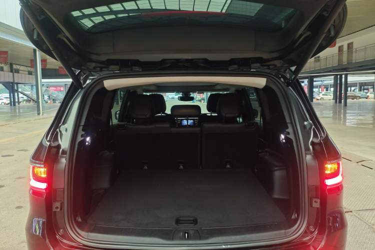 Used  Commander 2018 2.0T Four-Wheel Drive Prestige Edition China V
