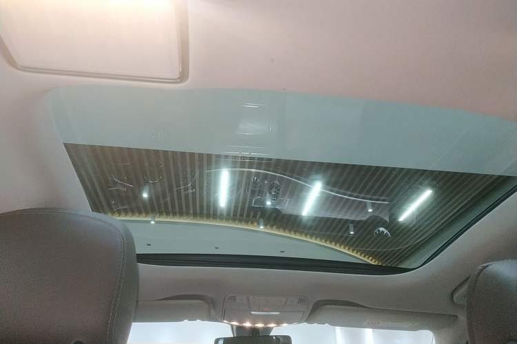 Used Mercedes-Benz E-Class 2021 Restyled E 300 L Luxury Edition
