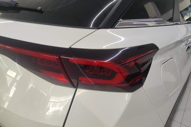 Used Bestune T77 2019 230 TID Automatic Luxury Version National V
