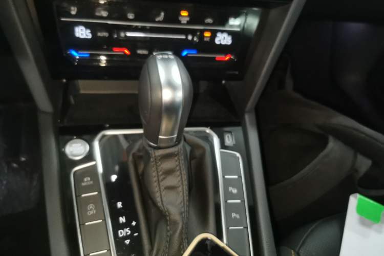 Used Volkswagen FAW-Volkswagen CC 2024 380TSI Striking Edition
