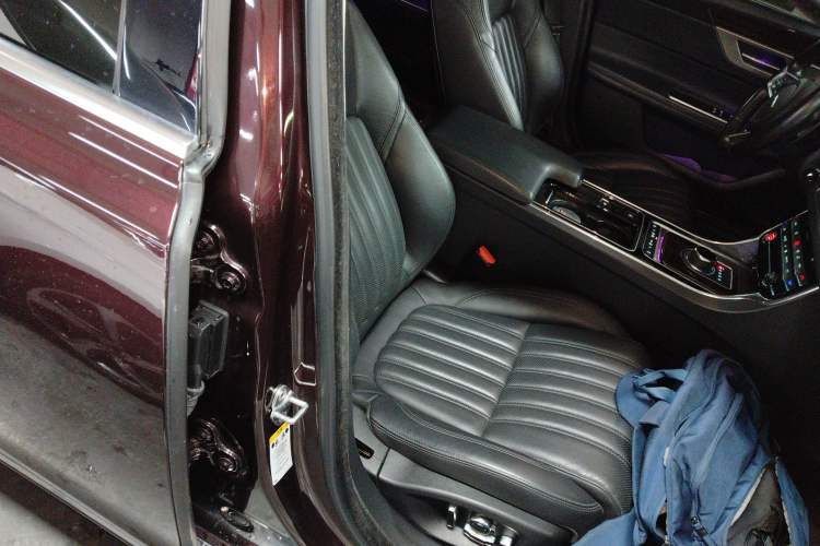 Used Jaguar XFL 2018 XFL 3.0 SC 340 PS Luxury Edition
