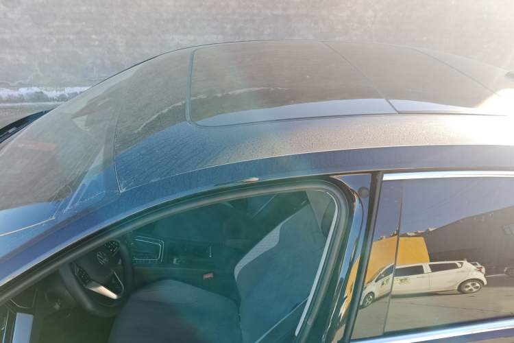 Used Volkswagen Magotan 2024 2 Million Units Zhongxiang Version 330TSI DSG Luxury Edition
